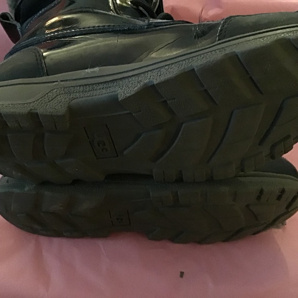 UGGs Adirondack III Patent Leather Boots - Picture 4 of 8